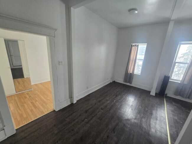 Photo - 501 McMillan Ave Unit 17