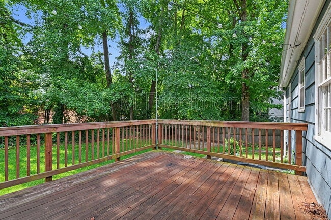 Photo - 2917 Ringle Rd