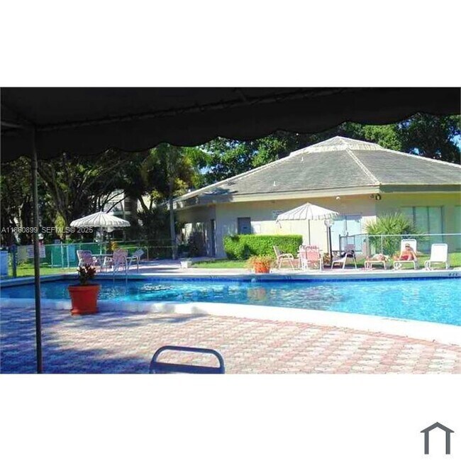 Photo - 2998 NW 48th Terrace Unidad 326