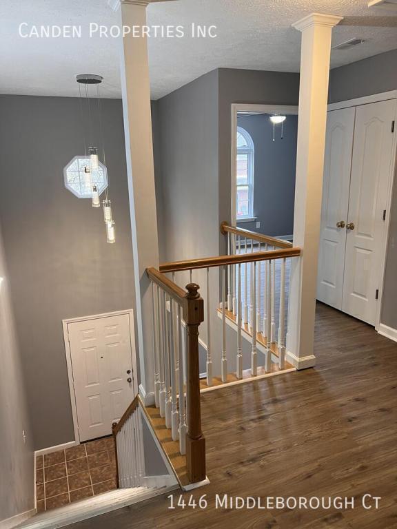 Photo - 1446 Middleborough Ct