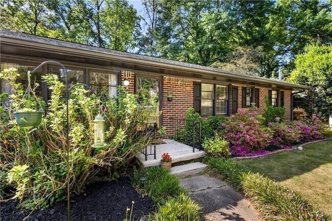 Photo - 2859 Concord Dr