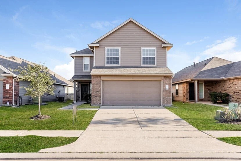 Photo - 24119 Avogadro Dr