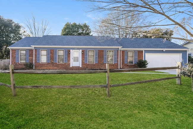 Photo - 5117 Chestnut Lake Dr