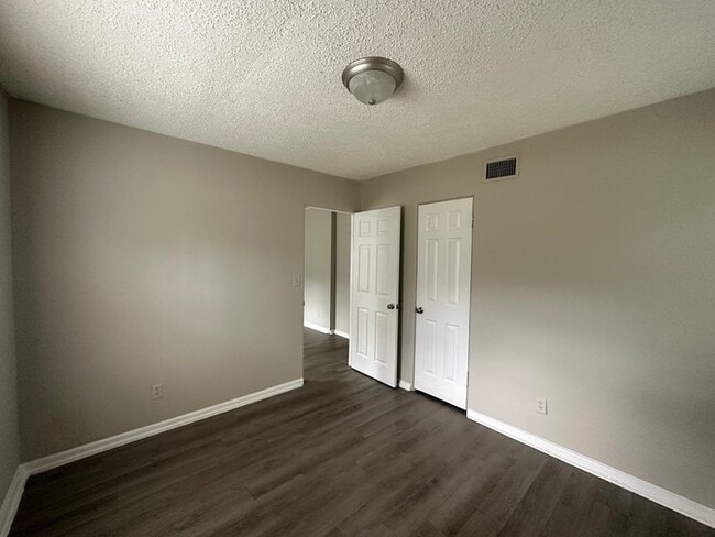 Photo - NEWLY RENOVATED 3 bed/2 bath!