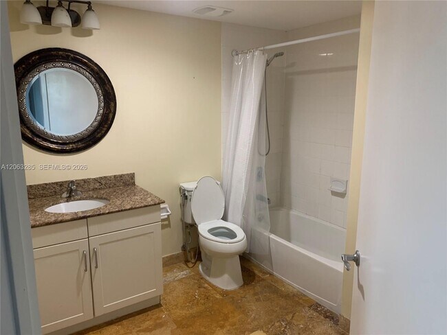 7280 SW 90th St Unit 504