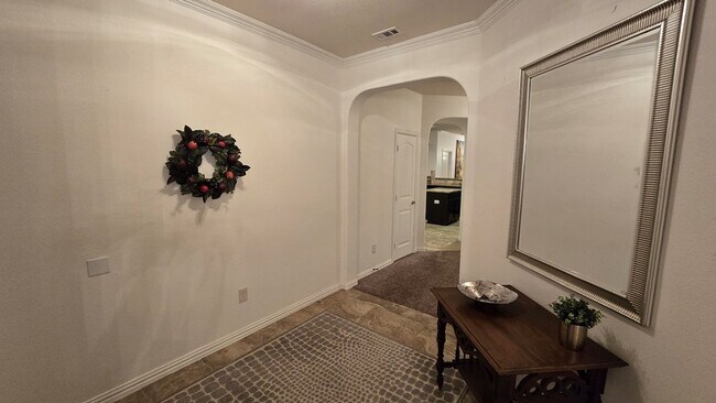 Photo - 7309 Raphael St