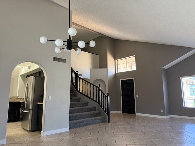 Comedor - 6629 E Preston St