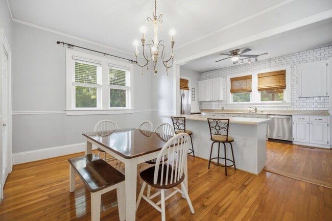 Photo - 108 Cullum St