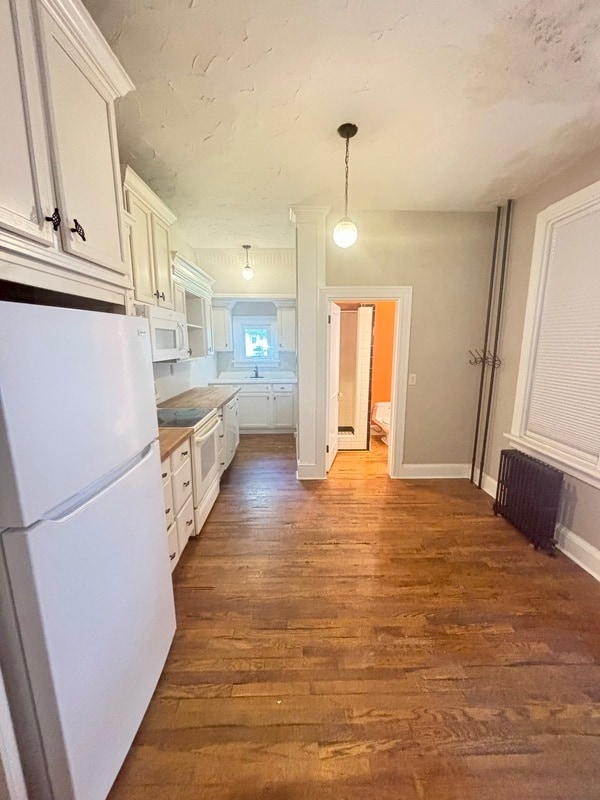 Photo - 213 E Ross St House