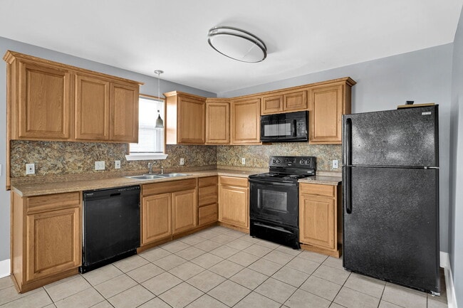 Photo - 5151 St Anthony Ave