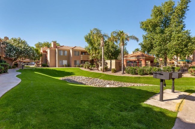 The Village at Lindsay Park Apartments