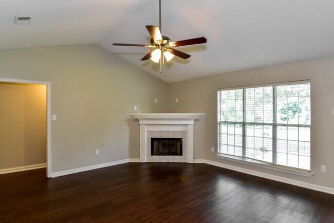 Photo - 7576 Delta Lakes Blvd