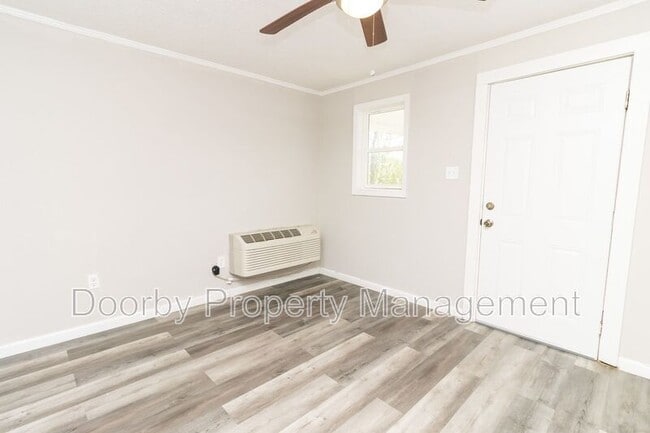 Photo - 207 Napier St Unidad 6