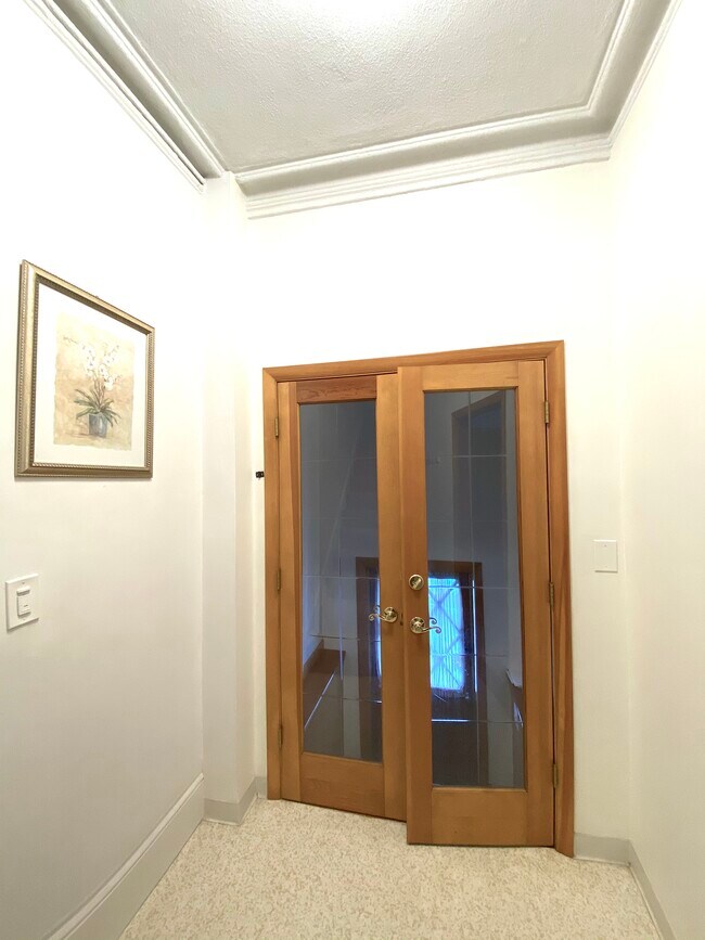 Building Photo - 66 Winter St Unit 1