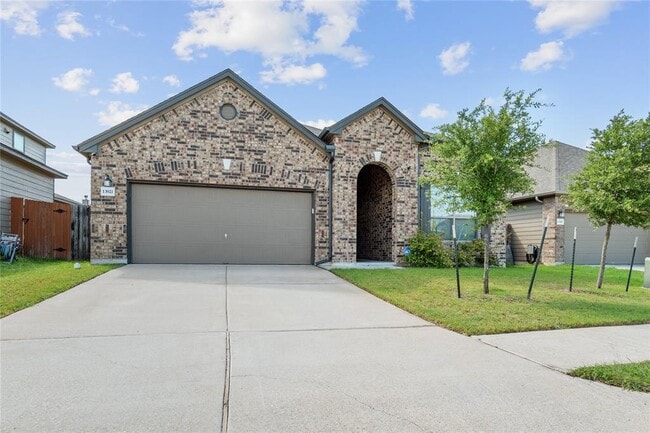 Photo - 13921 Abraham Lincoln St