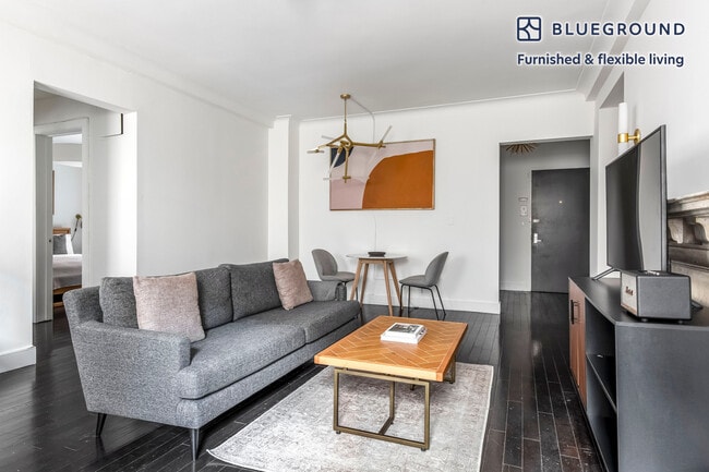 Photo - 15 W 55th St Unidad FL5-ID1388