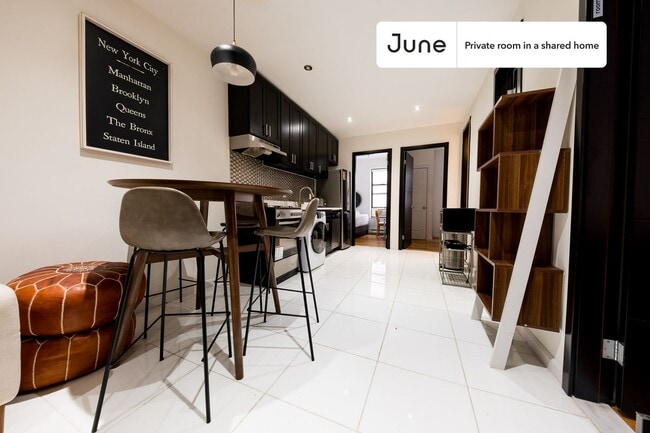 Photo - Room in Shared 4 bed/3 bath home Unidad A