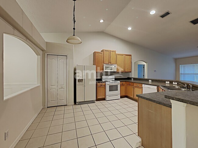 Photo - 732 Berry Bramble Dr