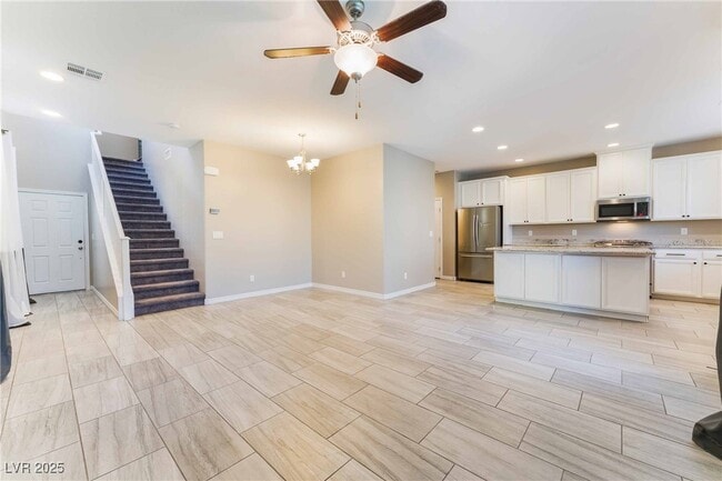Building Photo - 12409 Loggeta Way Rental
