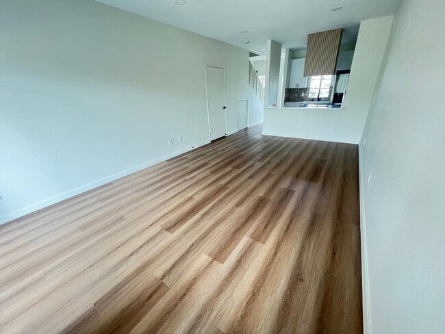 Photo - 94-690-690 Lumiauau St