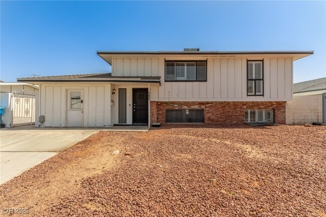 Building Photo - 505 Vincent Way