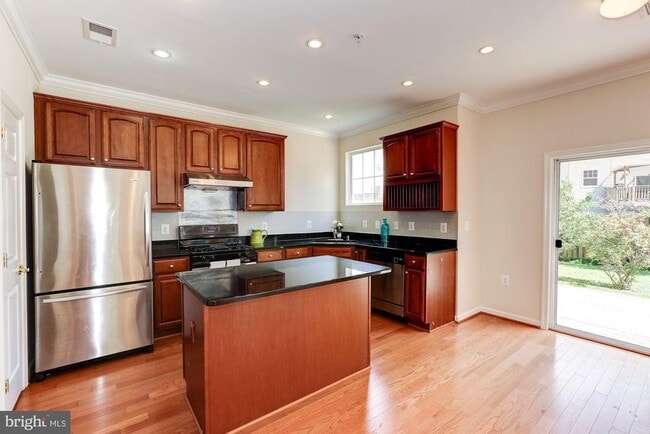 Photo - 819 Westmore Ave