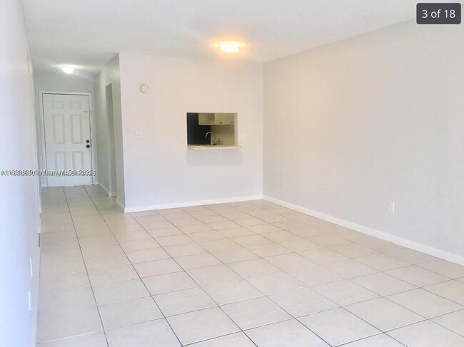 Building Photo - 9970 SW 88th St Unit 914-9