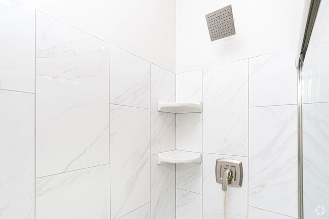 2BR, 2BA - Bathroom