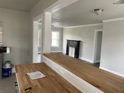 Building Photo - 1253 Logan Ave