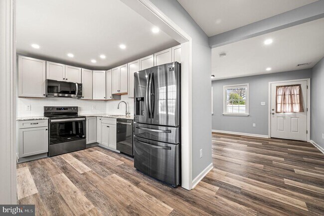 Photo - 34 Shepherd Ln