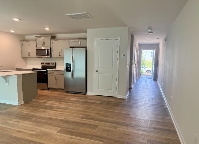 Photo - 5106 Hyrule Dr