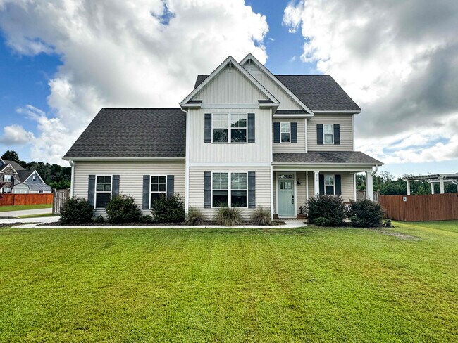 Photo - 213 Grandview Dr House