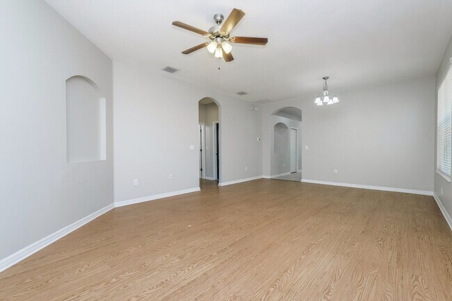 Photo - 1031 Windton Oak Dr