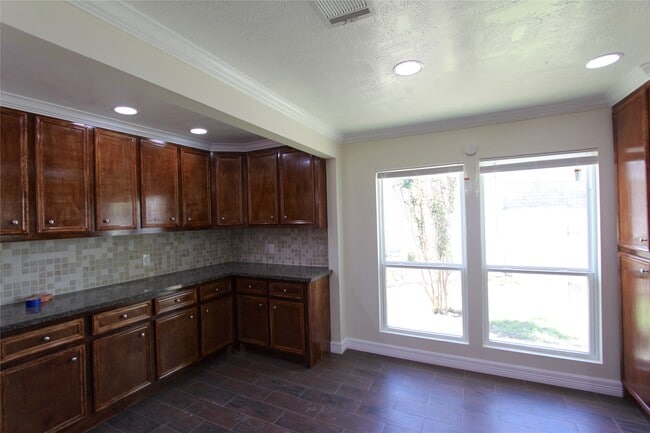 Photo - 4330 Regency Villa Dr