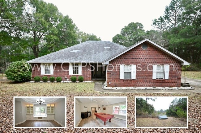 Building Photo - Lakefront Home