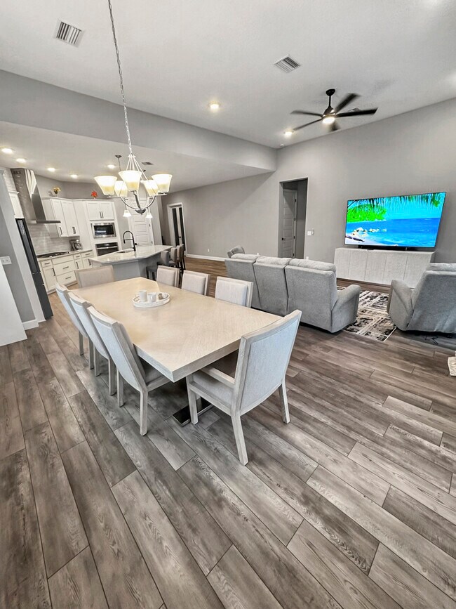 Photo - 179 Sparrow Crk Dr