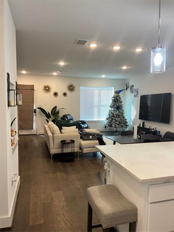 Photo - 8911 Cave Spgs Mews