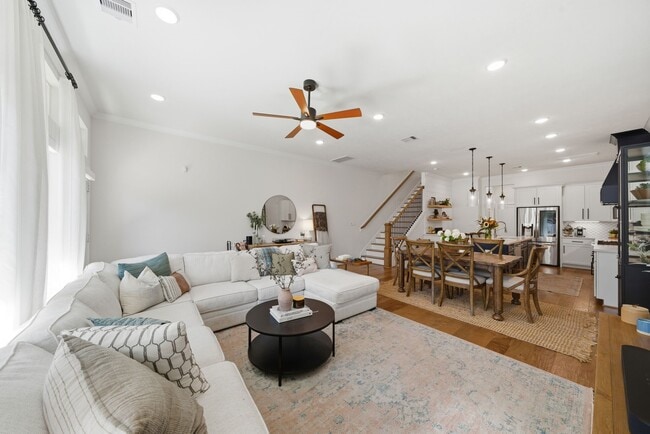 Photo - 1807 Bingham St House