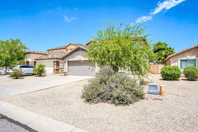 Photo - 2422 E Olivine Rd