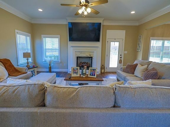 Photo - 313 Currituck Dr