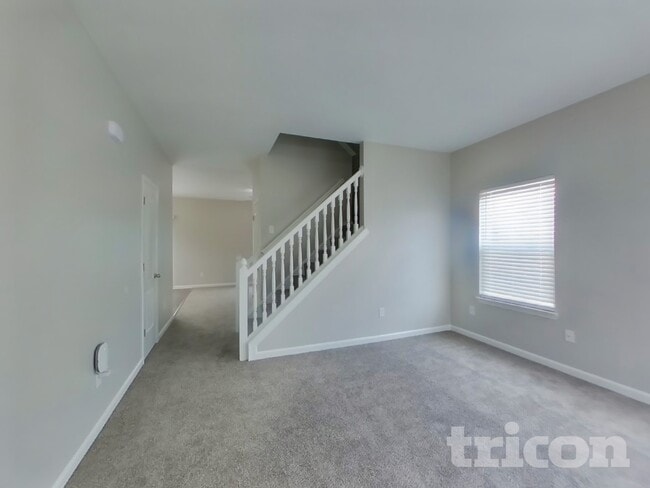 Photo - 6250 Emerald Field Way