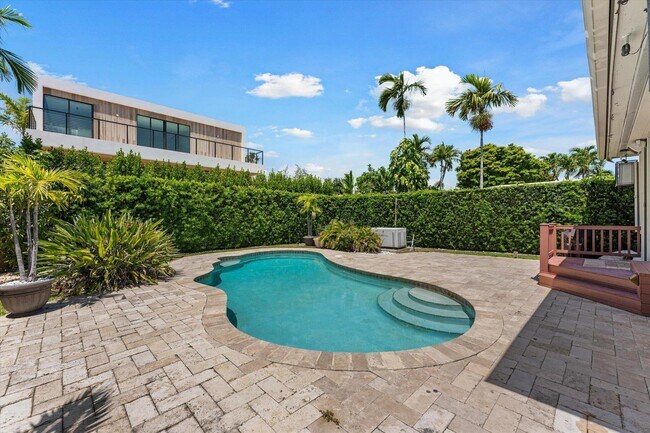 Photo - 8934 Emerson Ave