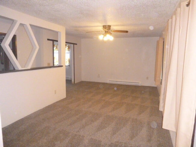 Photo - 3 Bedroom 1 Ba House