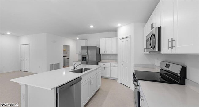 17244 Cantu Ct
