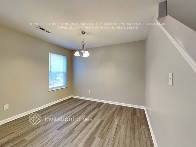 Photo - 2324 King Malcolm Ln