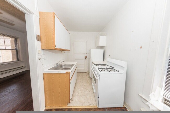 Photo - 2237 N Bissell St Unit 2237.5-1E