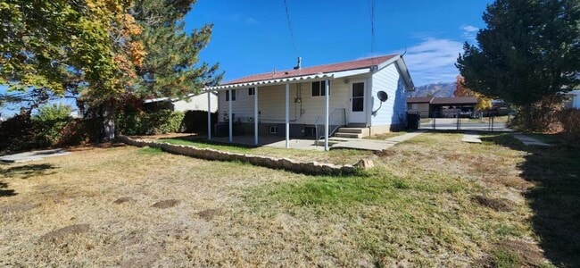 Photo - 367 Overland Rd