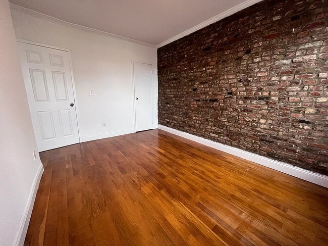 Photo - 190 S 8th St Unidad 34