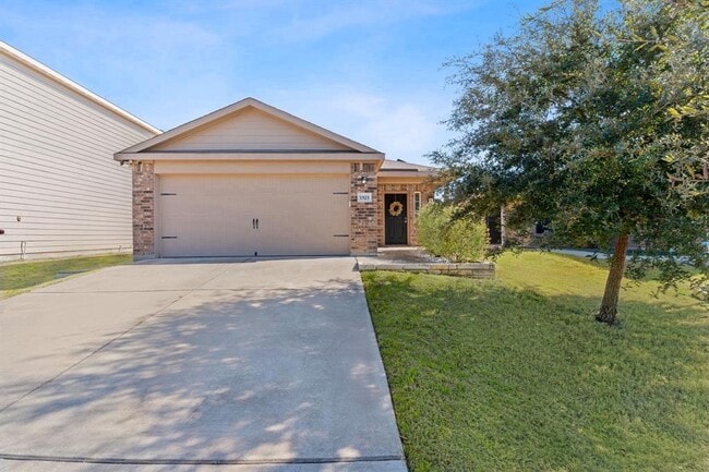 Photo - 1525 Breanna Ln House
