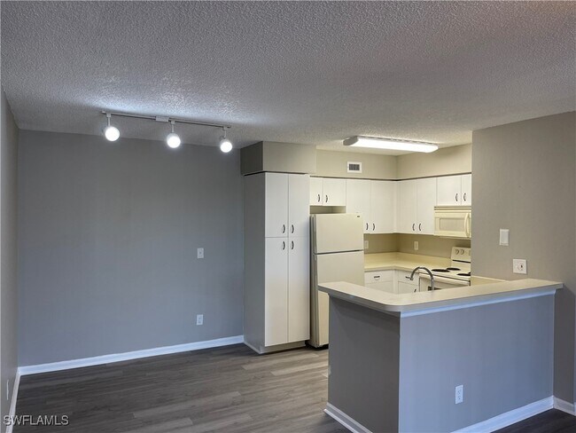 Photo - 13555 Eagle Ridge Dr Unit 925